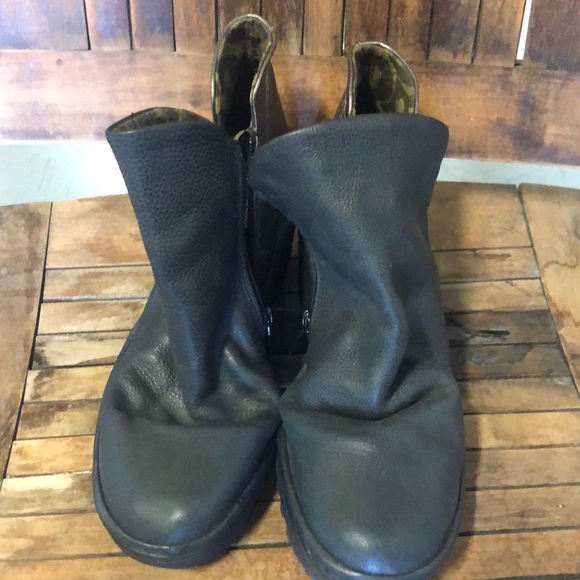 Fly London Booties size 39 Grey/Pewter - Picture 1 of 5